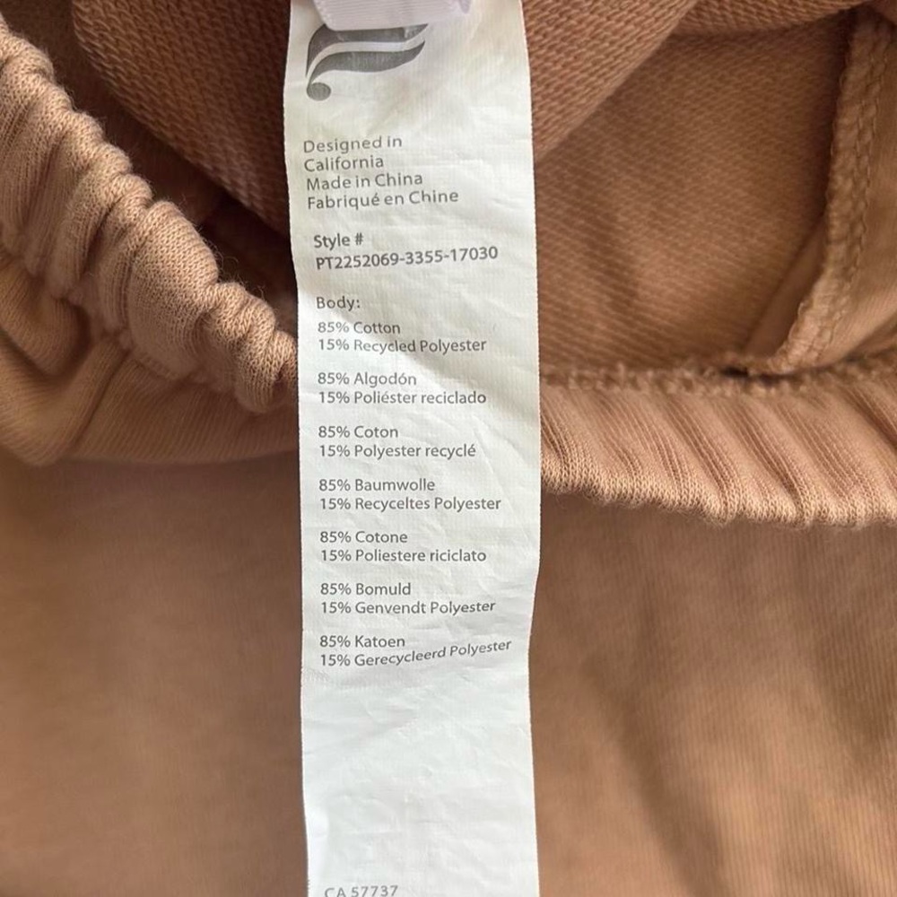 Fabletics High Waisted Sweatpants - Picture 3 of 4